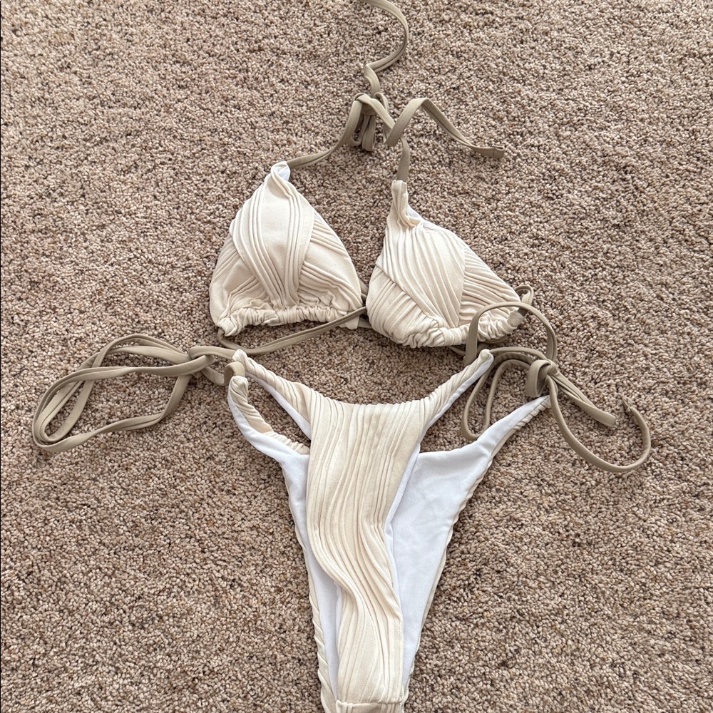 Women's Cream Ribbed Tie-String Bikini Set